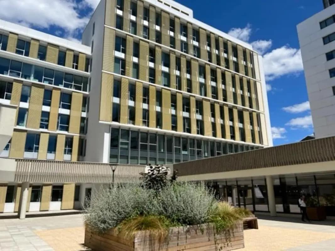 3 Avenue Du Centre, Guyancourt for lease Building Photo- Image 1 of 10