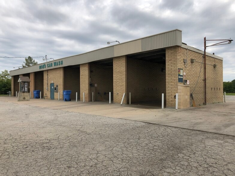 4000 SW Topeka Blvd, Topeka, KS for sale - Primary Photo - Image 1 of 1