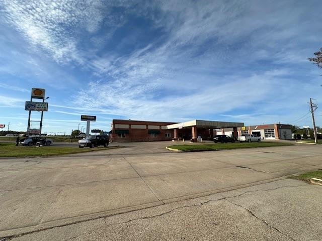 1112 E Bert Kouns Industrial Loop, Shreveport, LA for sale - Building Photo - Image 3 of 49