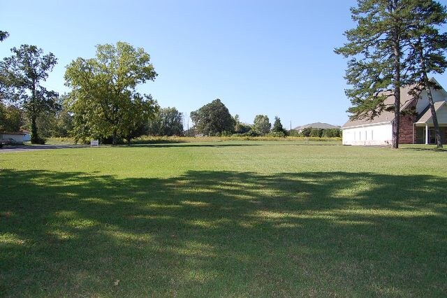 7608 Shallowford Rd, Chattanooga, TN for sale Building Photo- Image 1 of 1