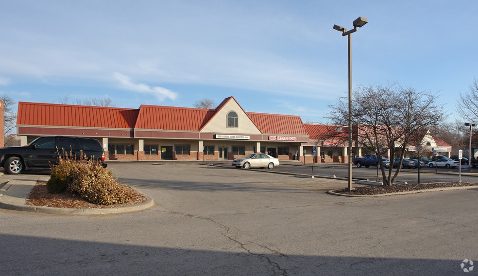 2223-2323 Louisiana St, Lawrence, KS for lease - Building Photo - Image 3 of 5