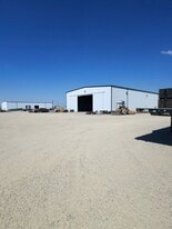 13547 BV Lake Ct, Bakersfield CA - Warehouse