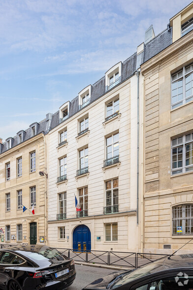 14 Rue Saint-Benoît, Paris for lease - Building Photo - Image 2 of 3