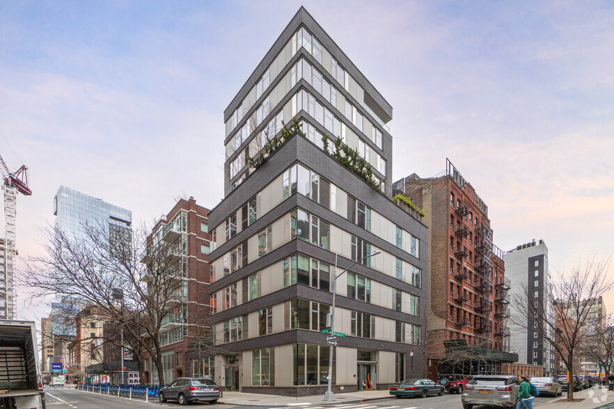 304 Spring St, New York, NY for sale - Primary Photo - Image 1 of 6