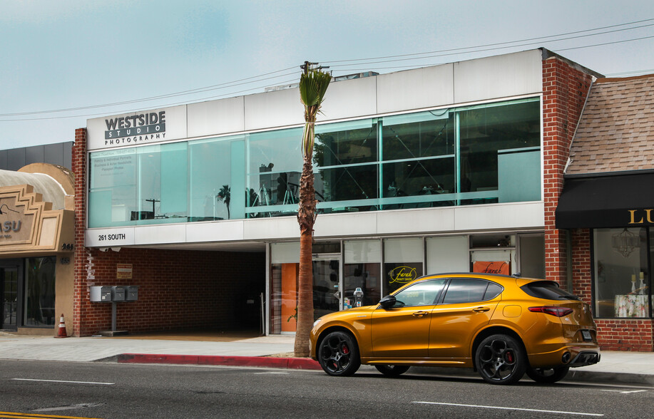 261 S Robertson Blvd, Beverly Hills, CA for sale - Building Photo - Image 1 of 11