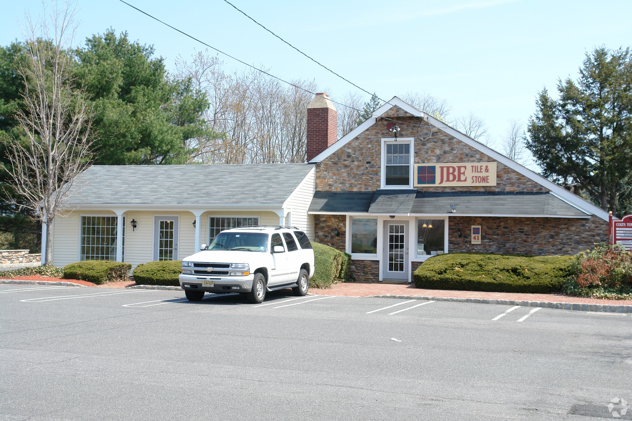 41 State Route 34 S, Colts Neck, NJ 07722 - Colts Towne Plaza | LoopNet