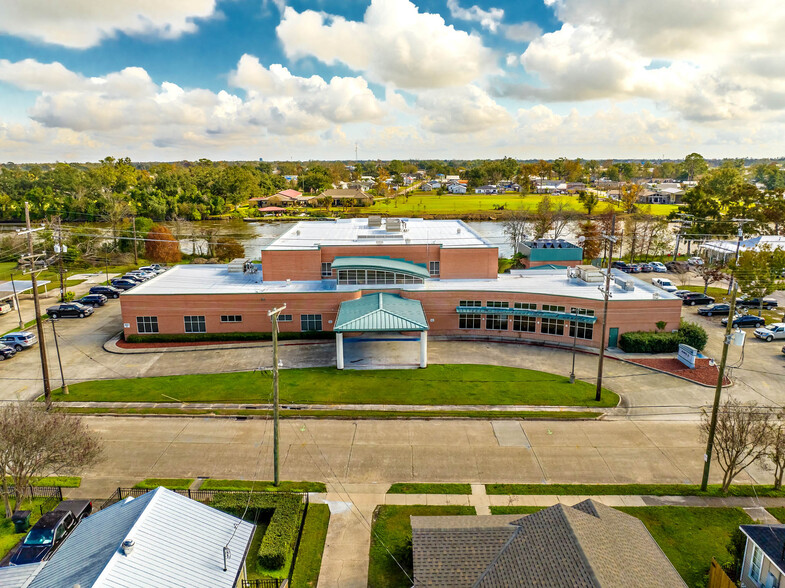 629 Dunn St, Houma, LA for sale - Primary Photo - Image 1 of 1