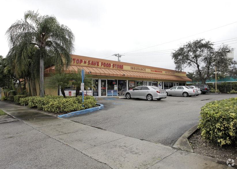 404-414 S Powerline Rd, Deerfield Beach, FL for sale - Primary Photo - Image 1 of 1