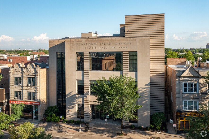 1431 W Taylor St, Chicago, IL for sale - Building Photo - Image 1 of 1