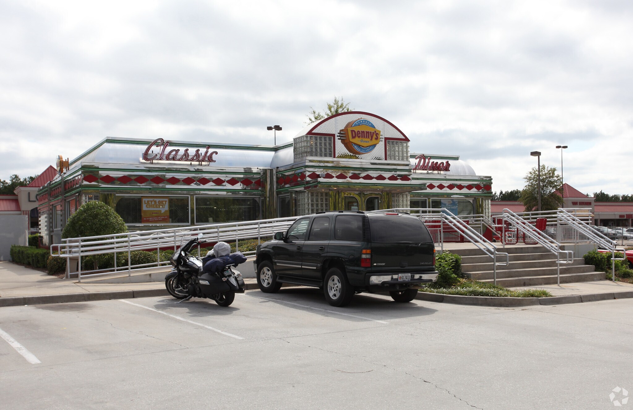 1020 Tanger Dr, Locust Grove, GA for sale Primary Photo- Image 1 of 1