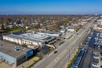 9110 Waukegan Rd, Morton Grove, IL - AERIAL  map view