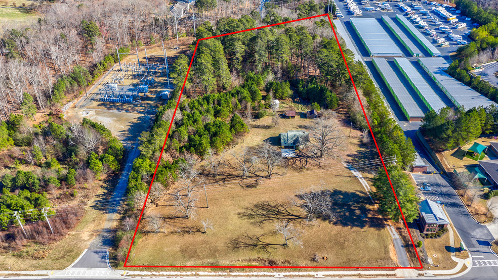 1192 Auburn Rd, Dacula, GA for sale - Primary Photo - Image 1 of 37