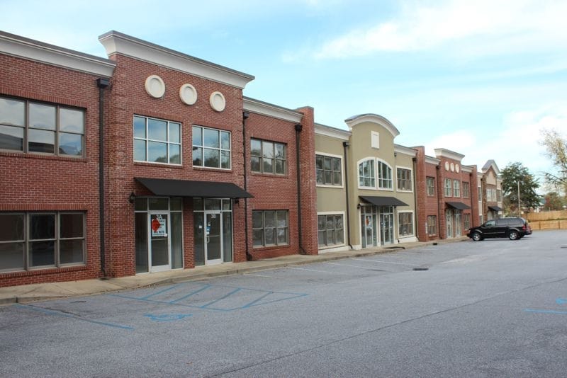 955 W Wade Hampton Blvd, Greer, SC for sale Building Photo- Image 1 of 1