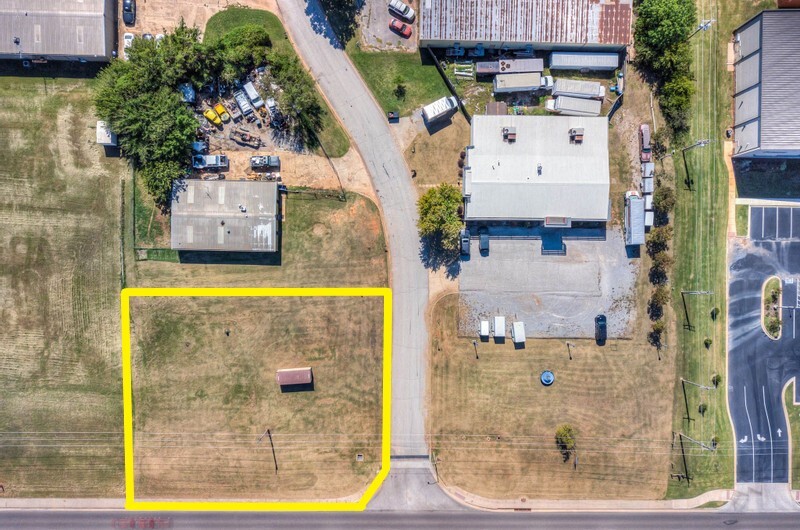 0 W Tecumseh Rd, Norman, OK for sale - Building Photo - Image 1 of 1