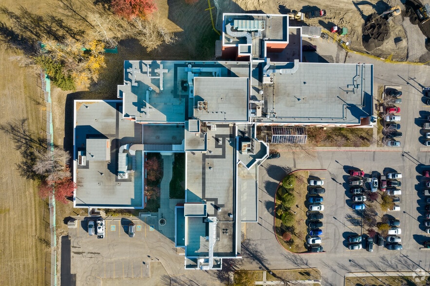 1402 8 Ave NW, Calgary, AB for lease - Aerial - Image 2 of 10