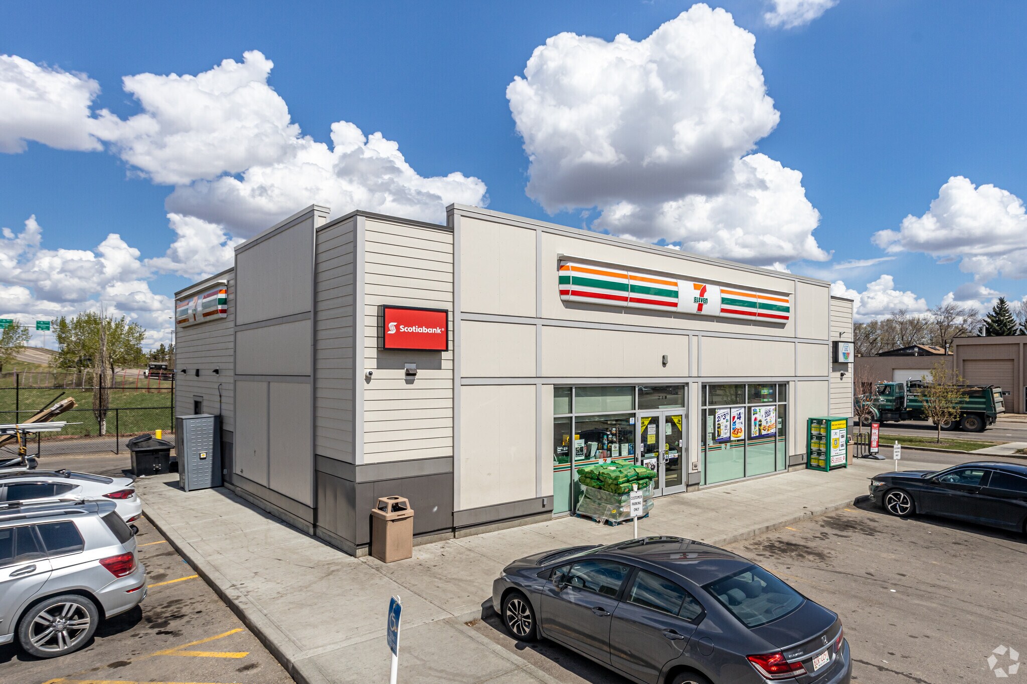 7210 119 Av NW, Edmonton, AB for lease Building Photo- Image 1 of 5