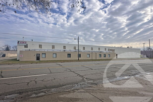 23250 Sherwood Ave, Warren MI - Warehouse