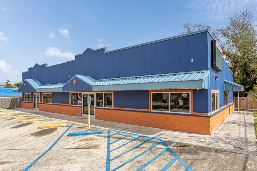 11329 Jefferson Hwy, New Orleans, LA for sale - Primary Photo - Image 1 of 1