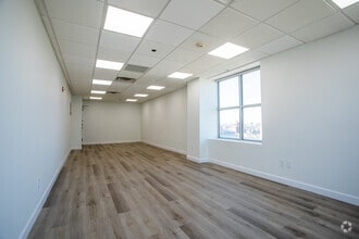 136-18 39th Ave, Flushing, NY for lease Interior Photo- Image 2 of 2