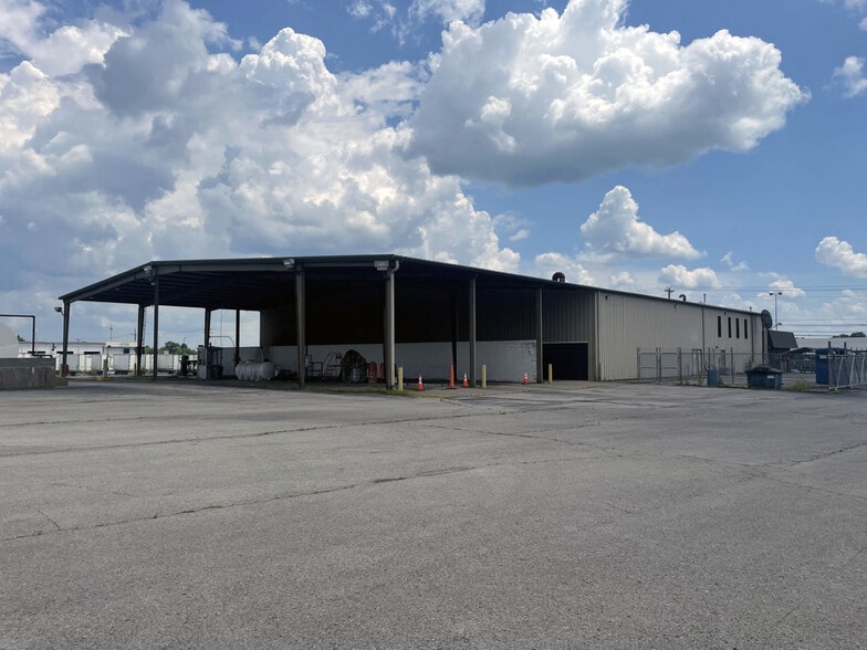 631 Enon Springs Rd E, Smyrna, TN for lease - Building Photo - Image 2 of 14