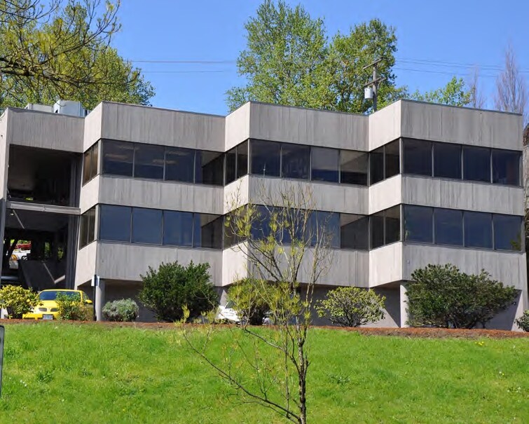 4614 SW Kelly Ave, Portland, OR for sale Building Photo- Image 1 of 1