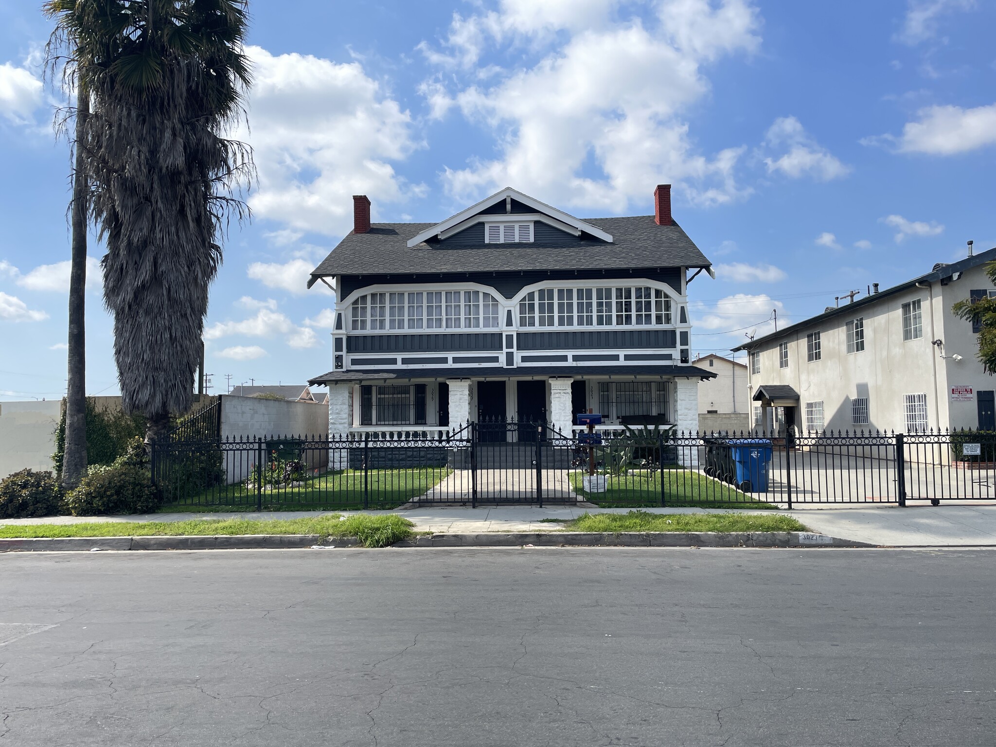 3023 S Budlong Ave, Los Angeles, CA for sale Building Photo- Image 1 of 13