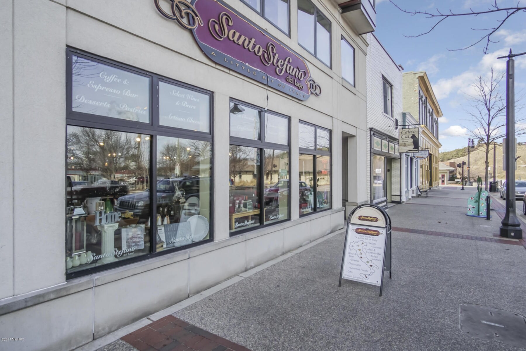 12 Washington Ave, Grand Haven, MI for sale Building Photo- Image 1 of 1