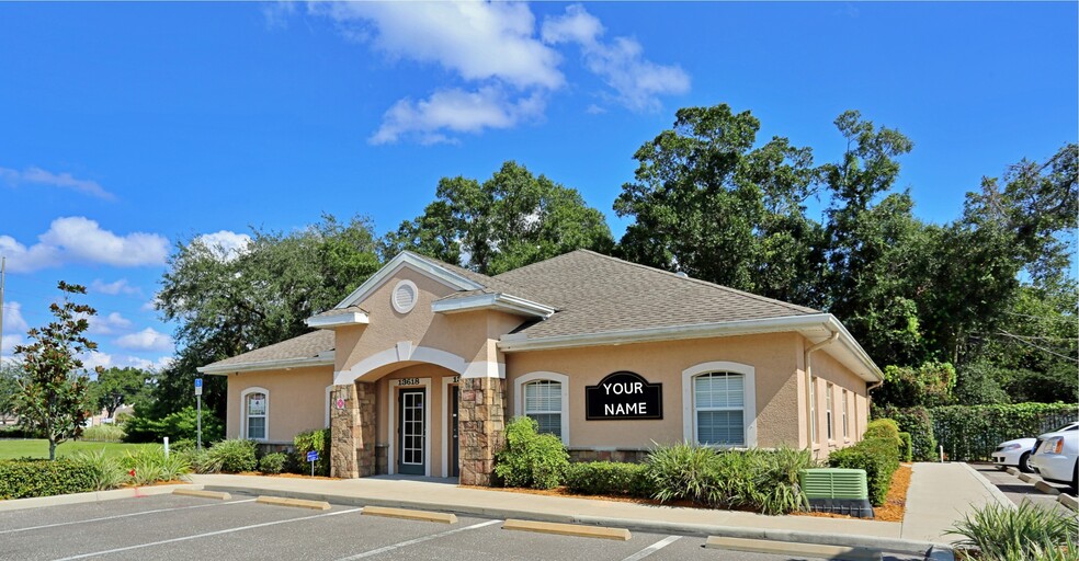 13618-13620 W Hillsborough Ave, Tampa, FL for sale - Building Photo - Image 1 of 1