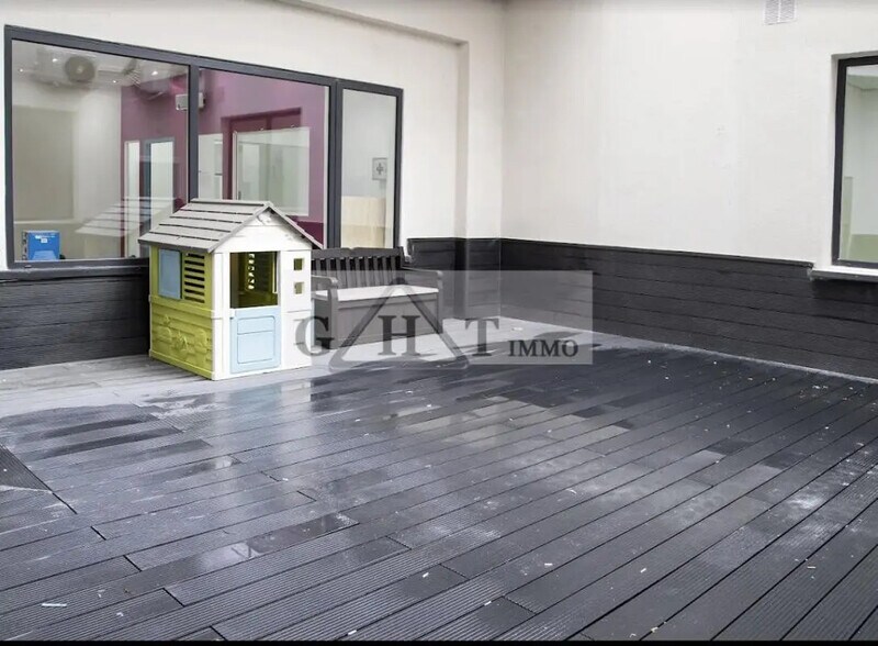 Retail in Aubervilliers for lease - Interior Photo - Image 3 of 5