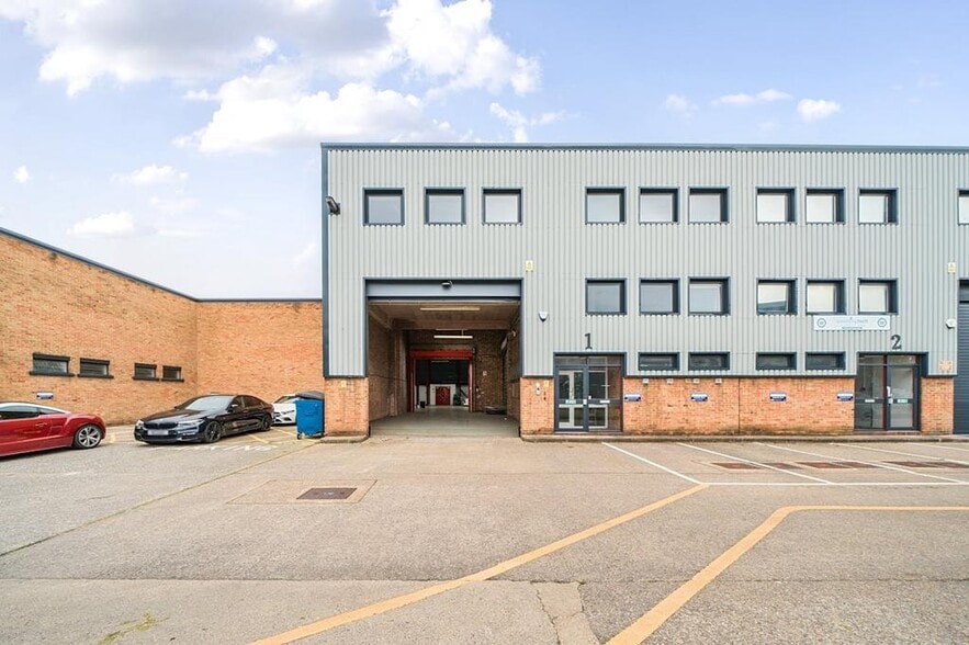 Alliance Rd, London for lease - Building Photo - Image 1 of 13