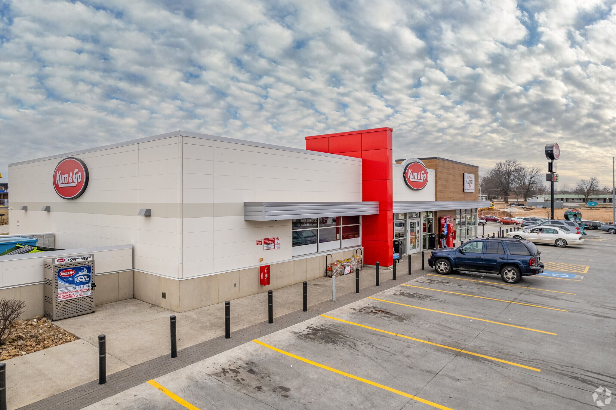 1810 E Kearney St, Springfield, MO for sale Primary Photo- Image 1 of 1