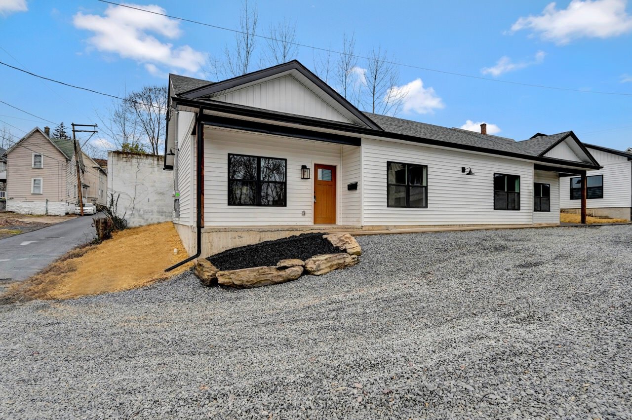 629 Prescott Ave, Scranton, PA for sale Primary Photo- Image 1 of 2