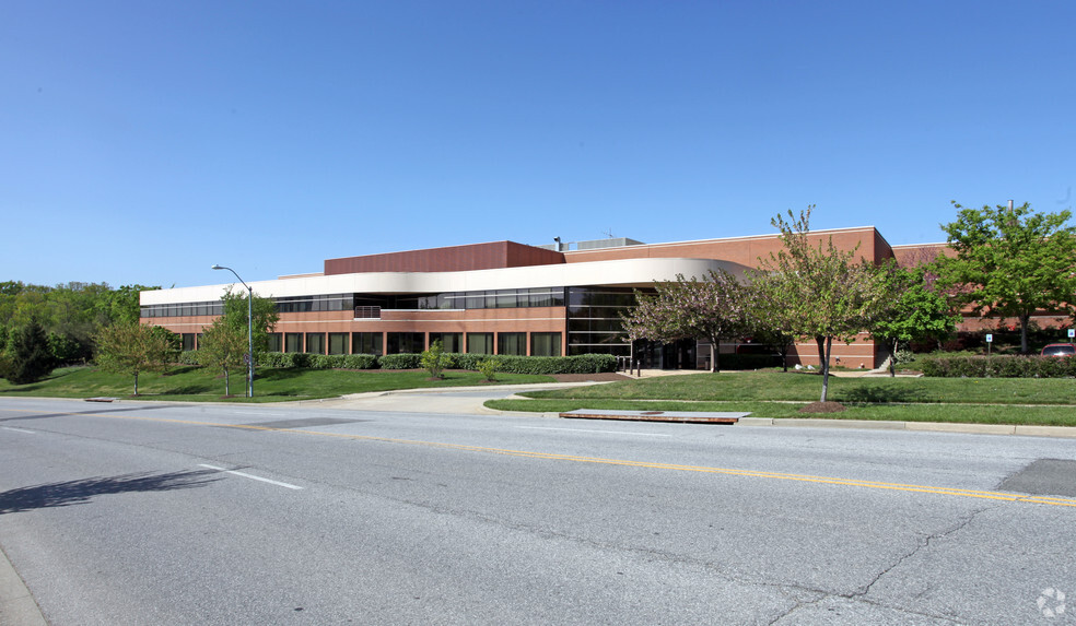 14880 Sweitzer Ln, Laurel, MD for sale - Primary Photo - Image 1 of 1