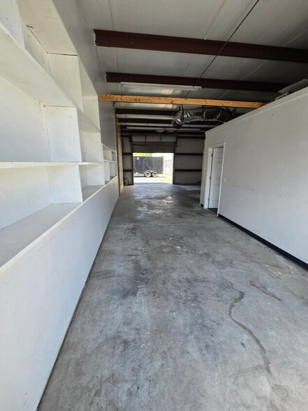 3715 Argent Blvd, Ridgeland, SC for lease - Interior Photo - Image 2 of 7