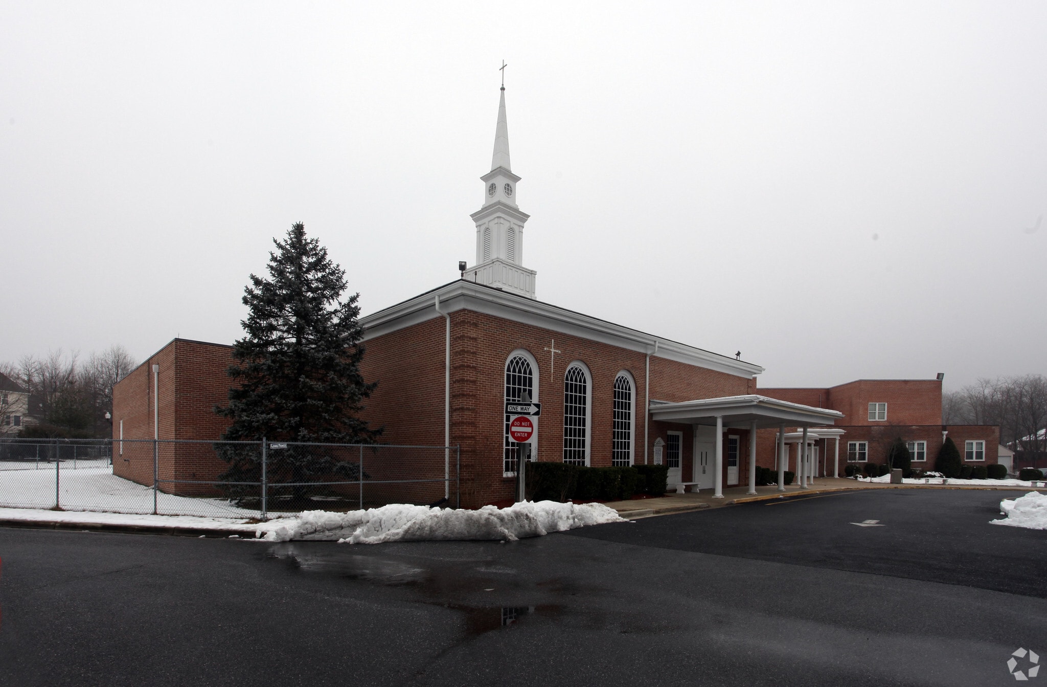 610 Largo Rd, Upper Marlboro, MD for sale Primary Photo- Image 1 of 1