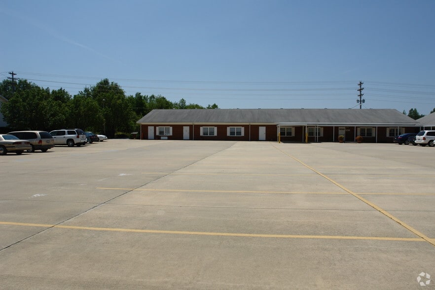2603 Goldmine Rd, Monroe, NC for sale - Building Photo - Image 2 of 2