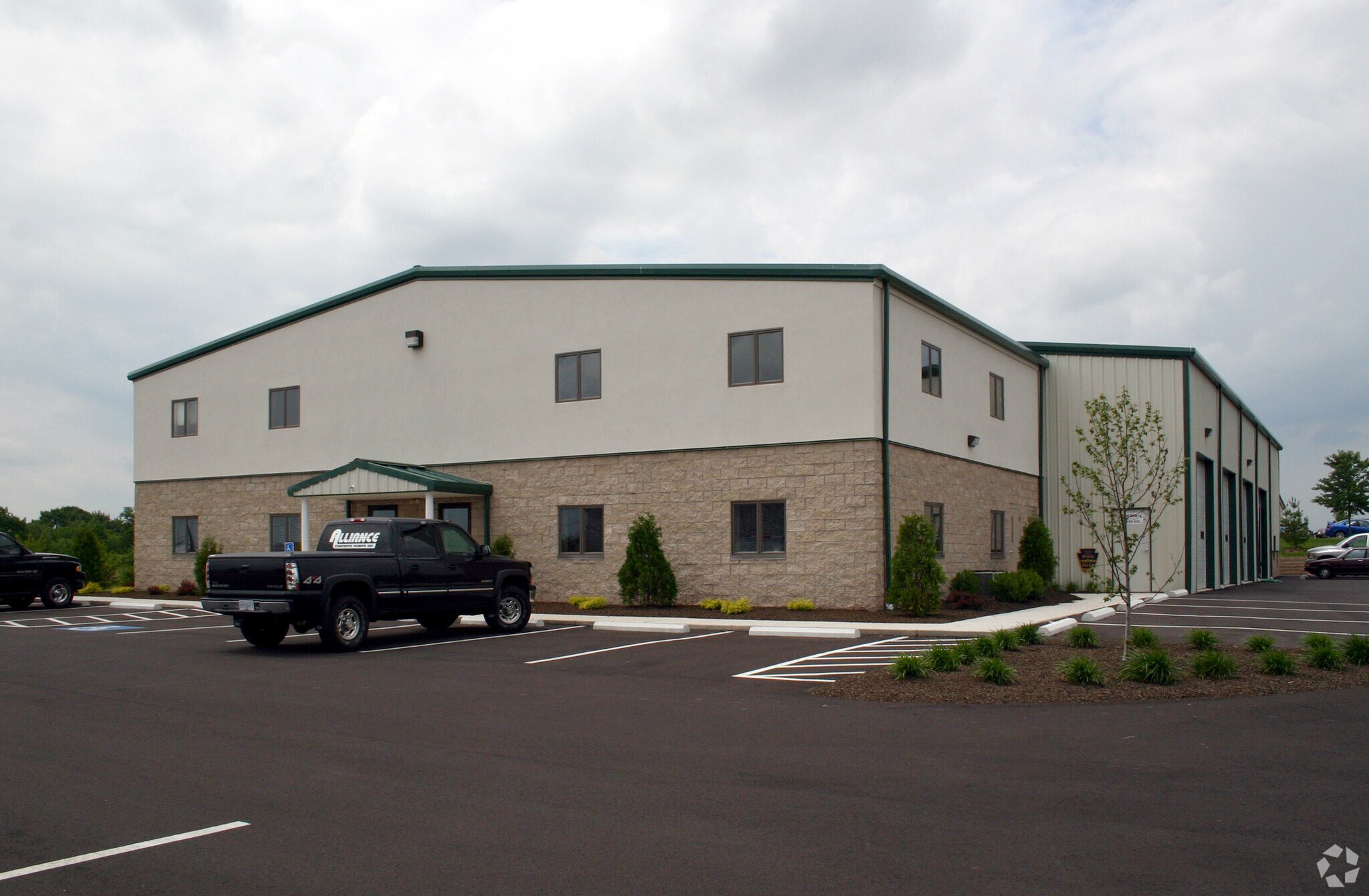 4440 Township Line Rd, Harleysville, PA for lease Primary Photo- Image 1 of 9