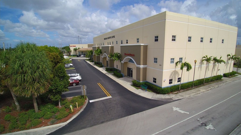 11820 Miramar Pky, Miramar, FL for lease - Building Photo - Image 2 of 8