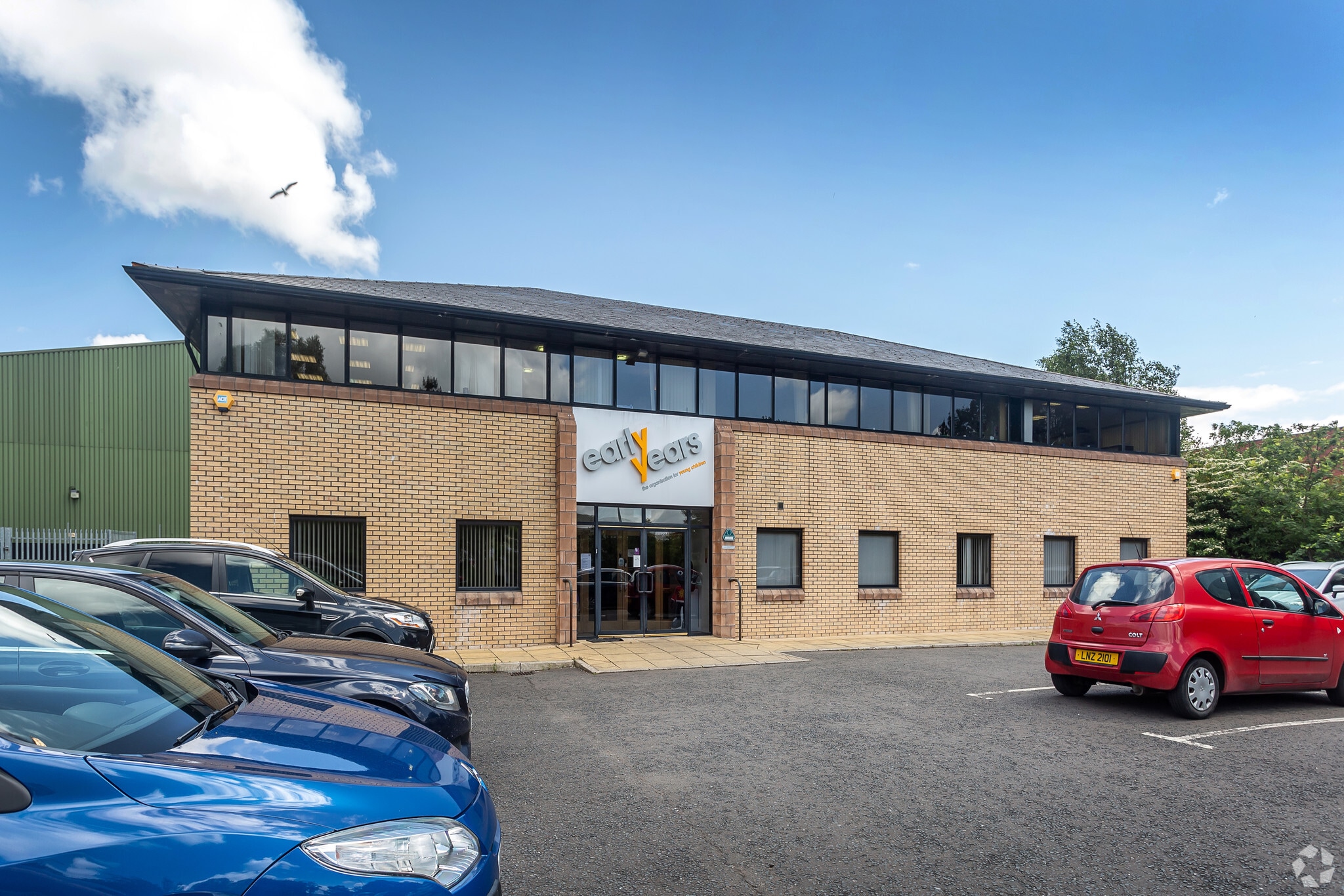 6C Wildflower Way, Belfast for sale Primary Photo- Image 1 of 1