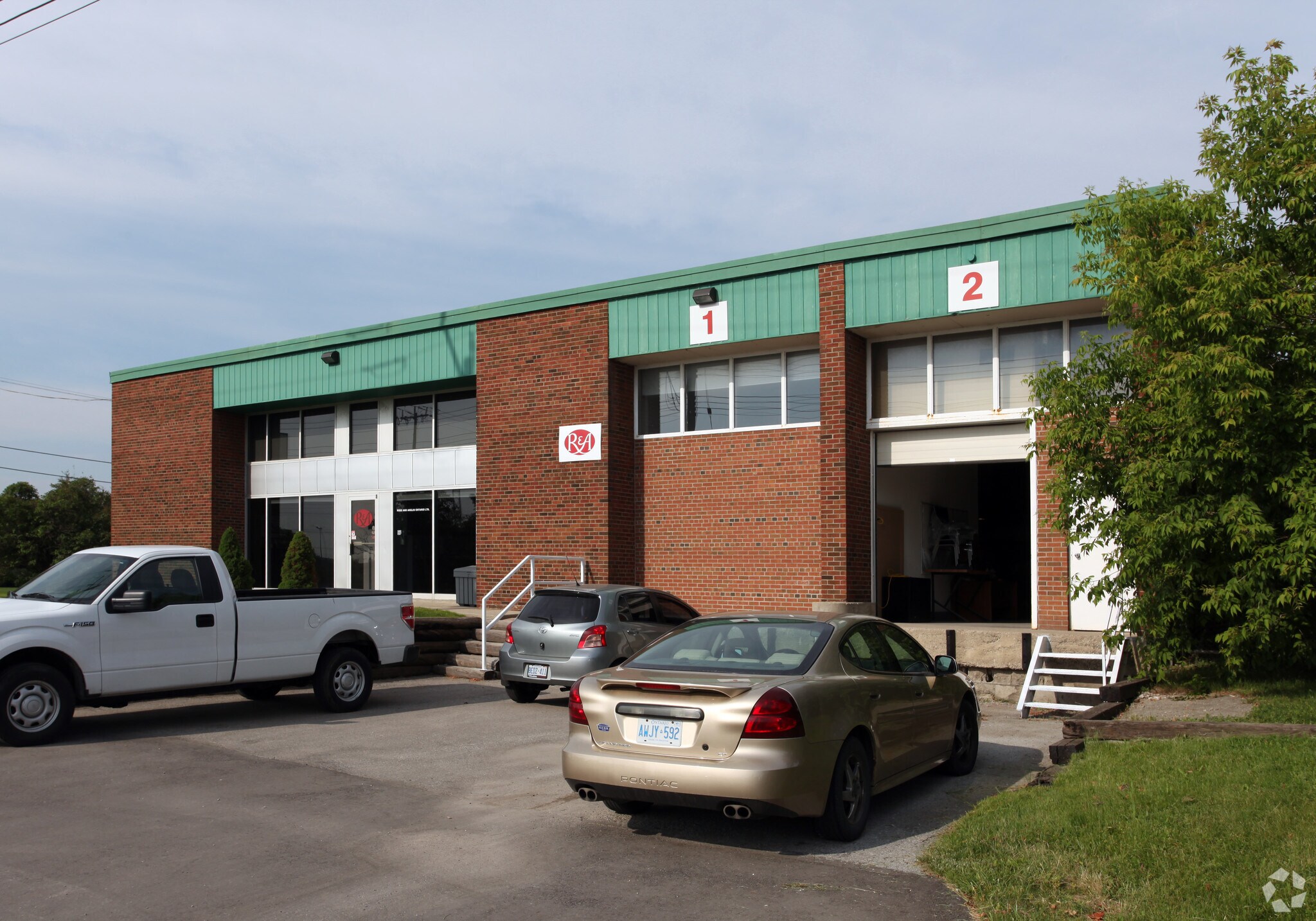 56 Mcculloch Ave, Toronto, ON for sale Primary Photo- Image 1 of 1