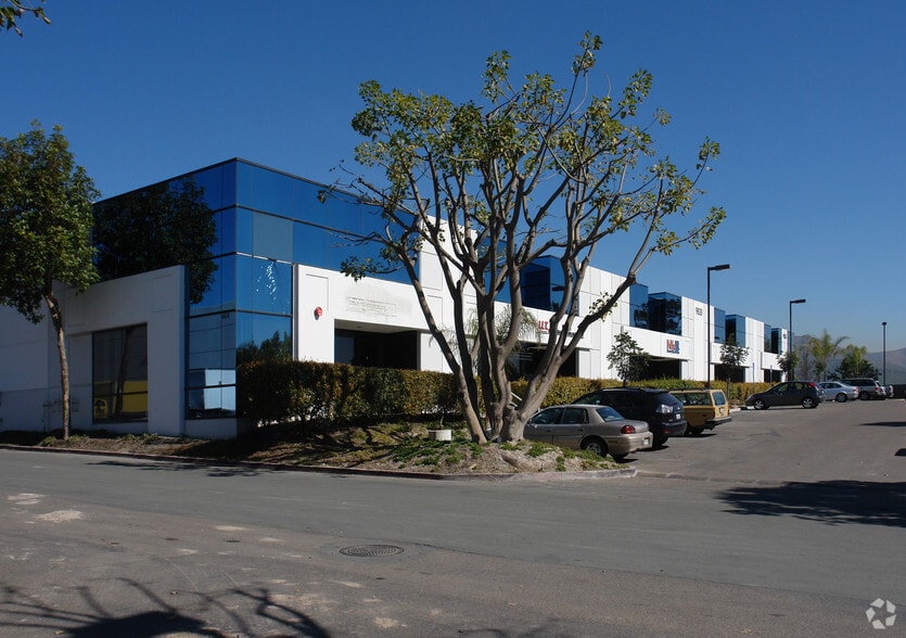 9830 Siempre Viva Rd, San Diego, CA for lease - Building Photo - Image 1 of 13