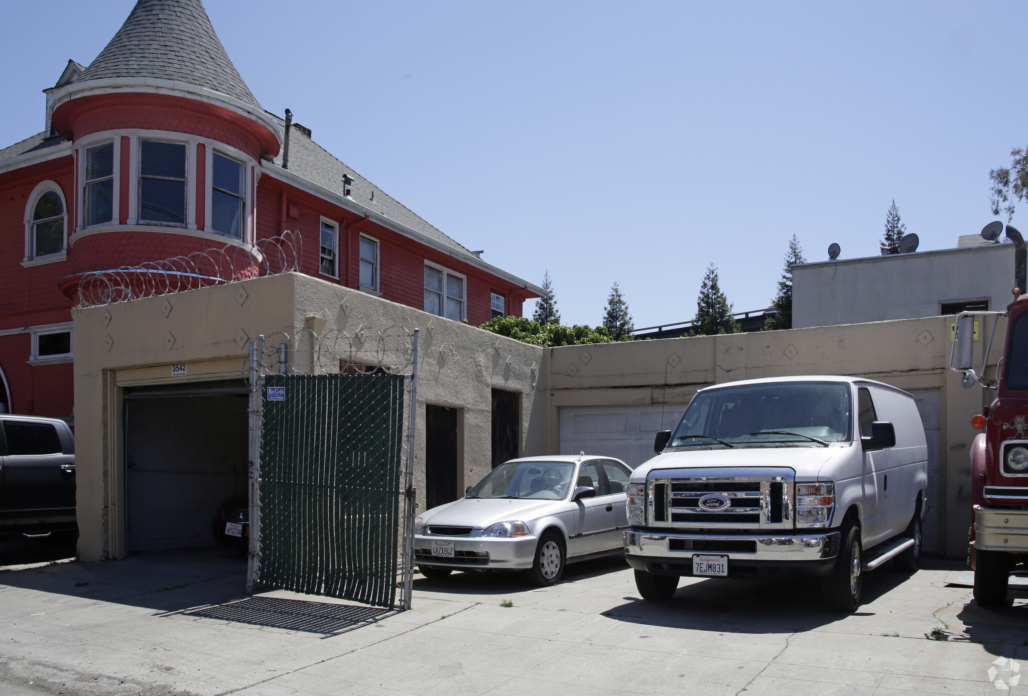 3542 Telegraph Ave, Oakland, CA for sale Primary Photo- Image 1 of 14