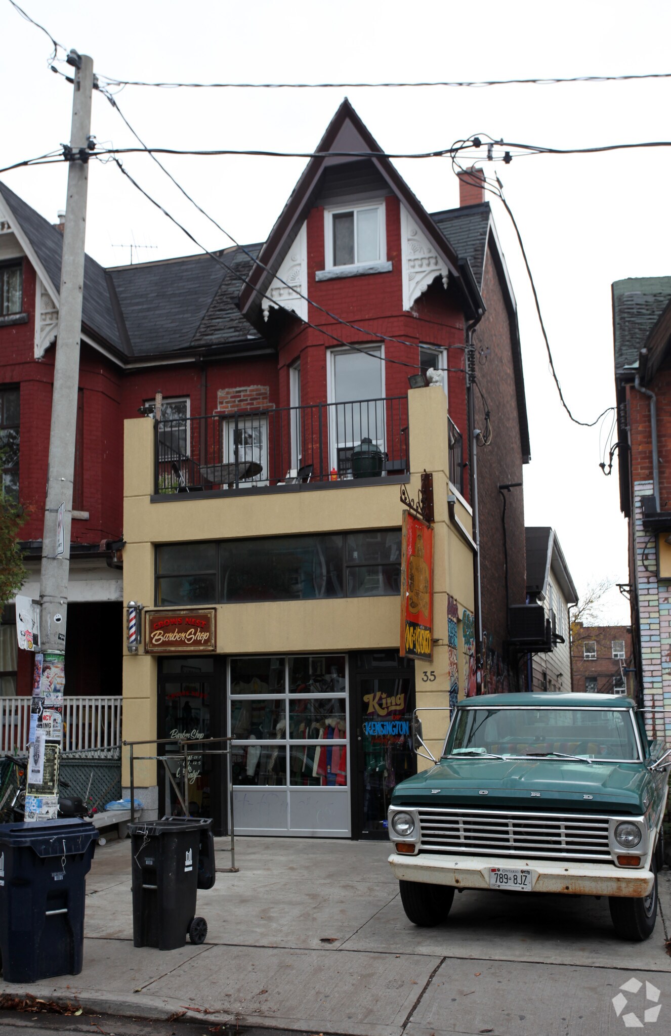 35 Kensington Ave, Toronto, ON for sale Primary Photo- Image 1 of 1