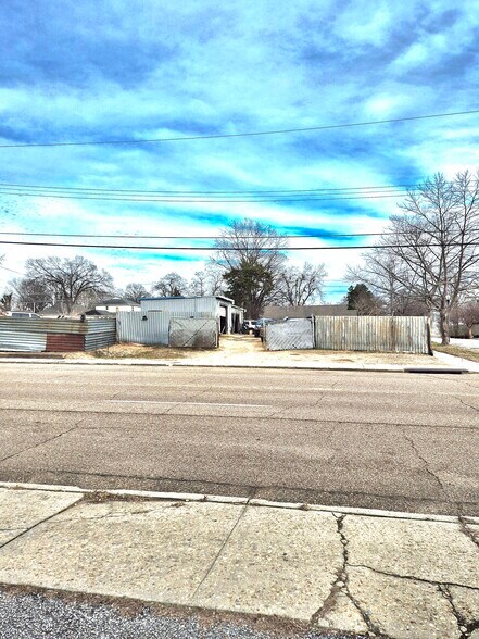 618 N 3rd St, Memphis, TN for sale - Building Photo - Image 2 of 14