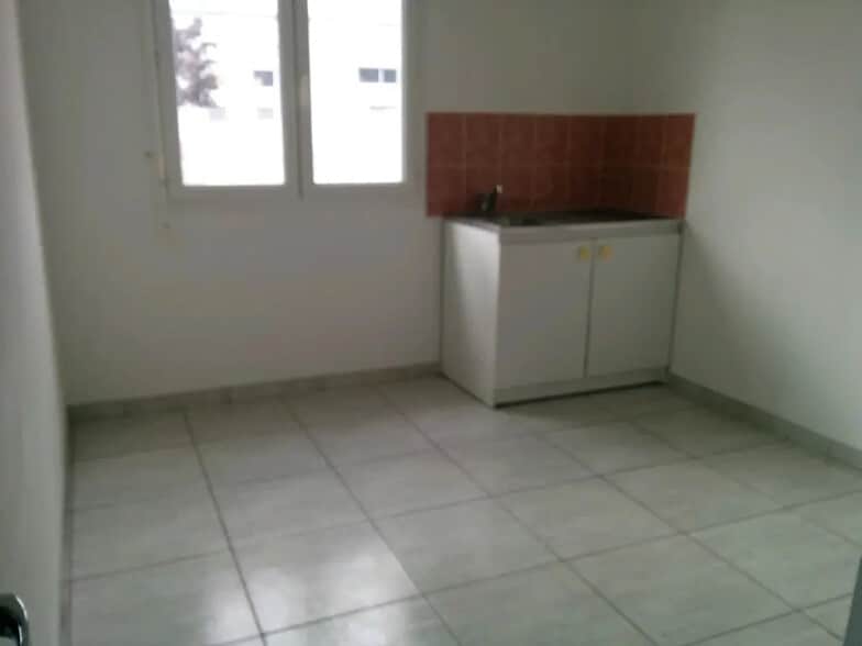 Industrial in Colomiers for lease - Interior Photo - Image 3 of 10