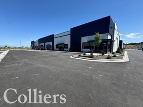 4886 W Grand Mogul Dr, Meridian, ID for lease Interior Photo- Image 1 of 7