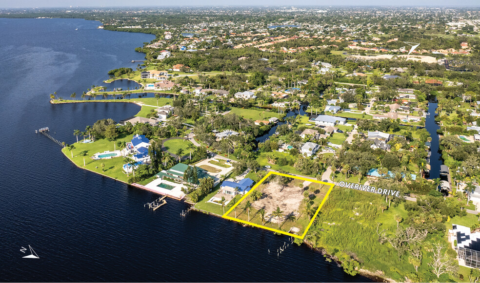 744 Overiver Dr, North Fort Myers, FL for sale - Aerial - Image 2 of 7