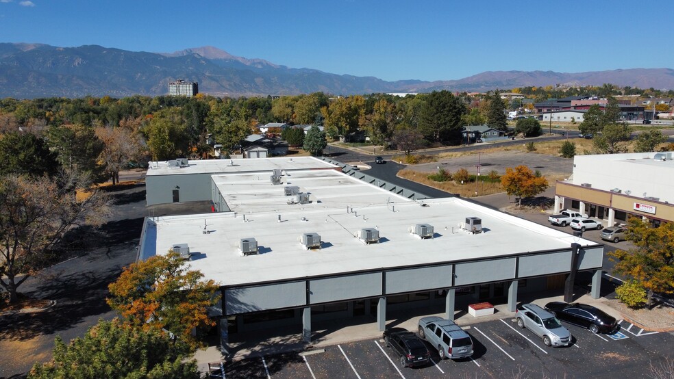 2511-2535 Airport Rd, Colorado Springs, CO for lease - Building Photo - Image 2 of 4