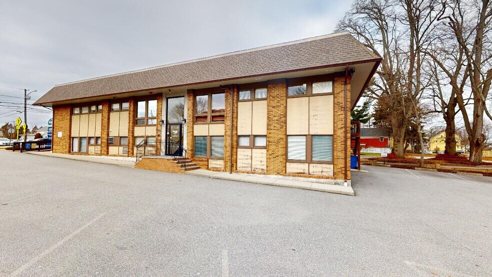 634 Main St, Warren, RI for sale - Primary Photo - Image 1 of 1