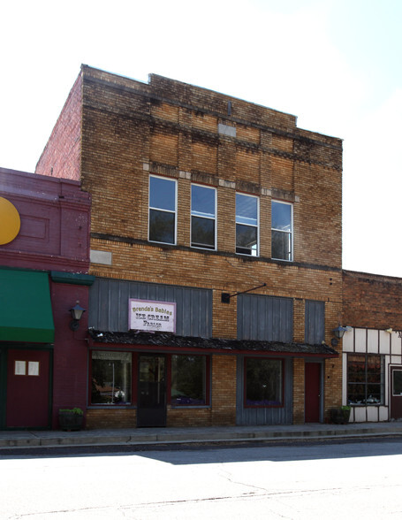 111 Main, Altus, AR for sale - Primary Photo - Image 1 of 1